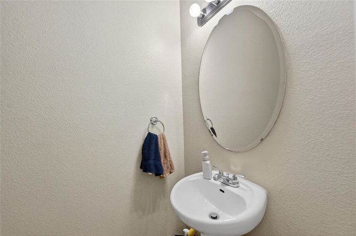 Image No.44-5 Bed Property for sale