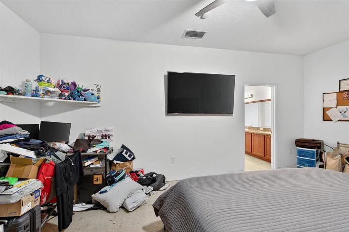 Image No.70-5 Bed Property for sale