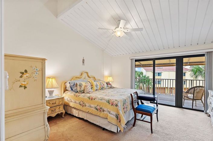 Image No.20-3 Bed Property for sale