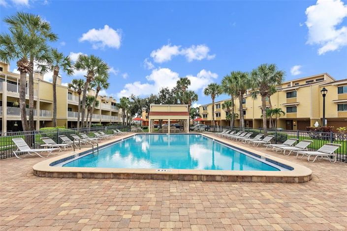 Image No.39-3 Bed Property for sale