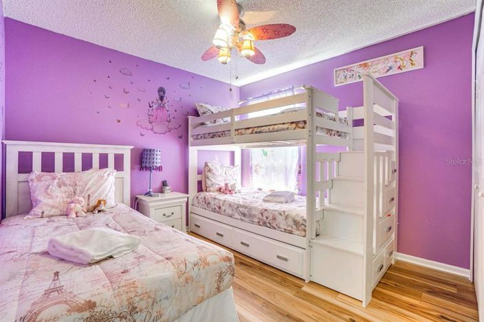 Image No.21-7 Bed Property for sale