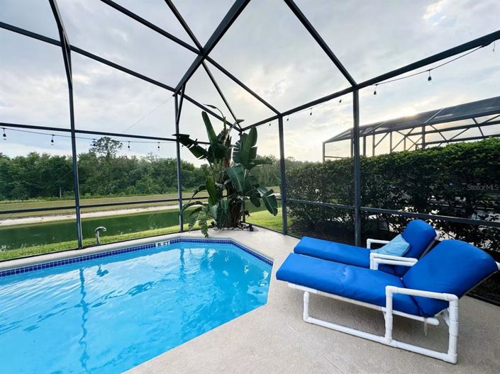 Image No.33-7 Bed Property for sale