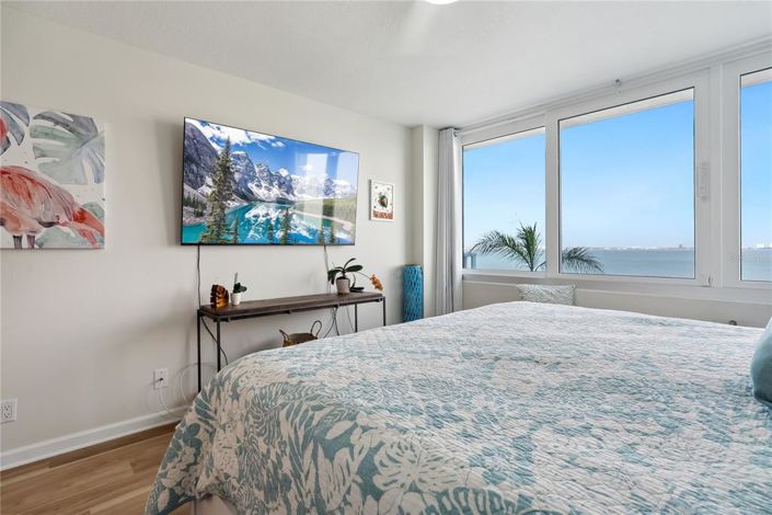 Image No.20-Propriété de 2 chambres à vendre à Floride