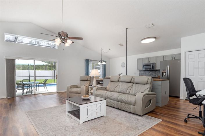 Image No.6-Propriété de 3 chambres à vendre à Davenport