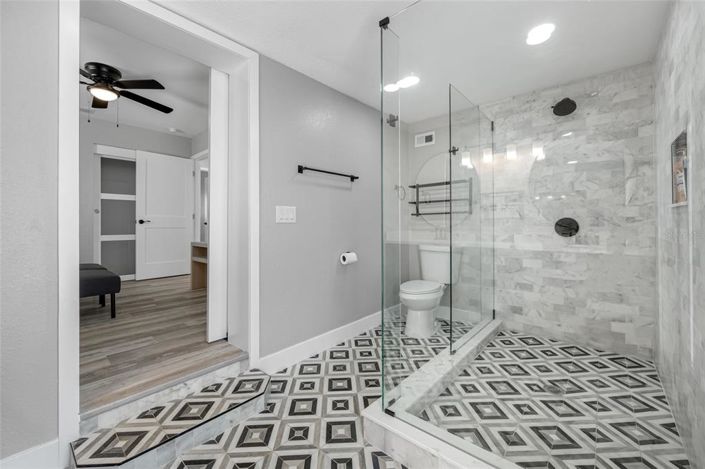 Image No.18-2 Bed Property for sale