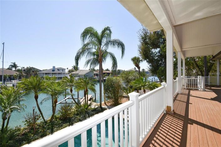 Image No.5-Propriété de 5 chambres à vendre à Floride