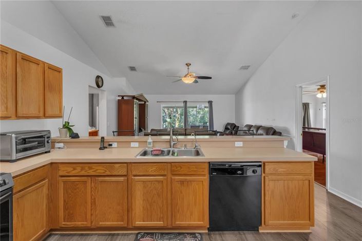 Image No.15-Propriété de 3 chambres à vendre à Kissimmee