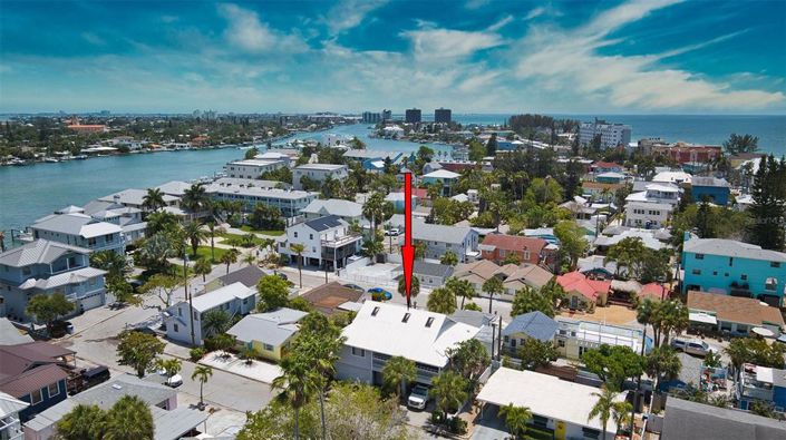 Image No.10-3 Bed Property for sale