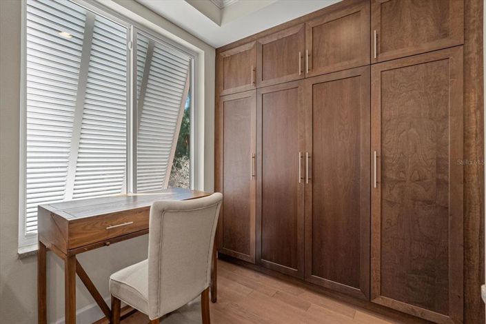 Image No.20-3 Bed Property for sale