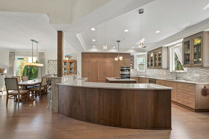 Image No.4-3 Bed Property for sale