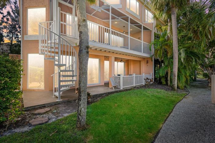 Image No.46-3 Bed Property for sale