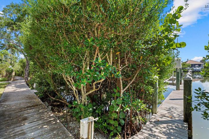 Image No.47-3 Bed Property for sale