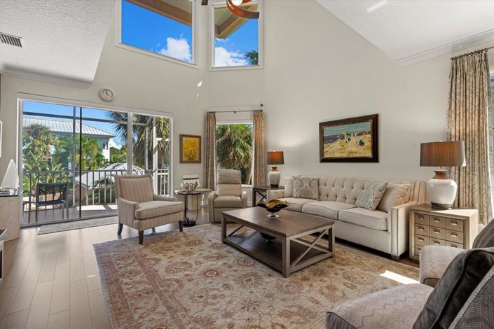 Image No.5-3 Bed Property for sale