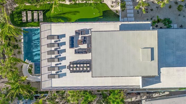 Image No.37-5 Bed Property for sale