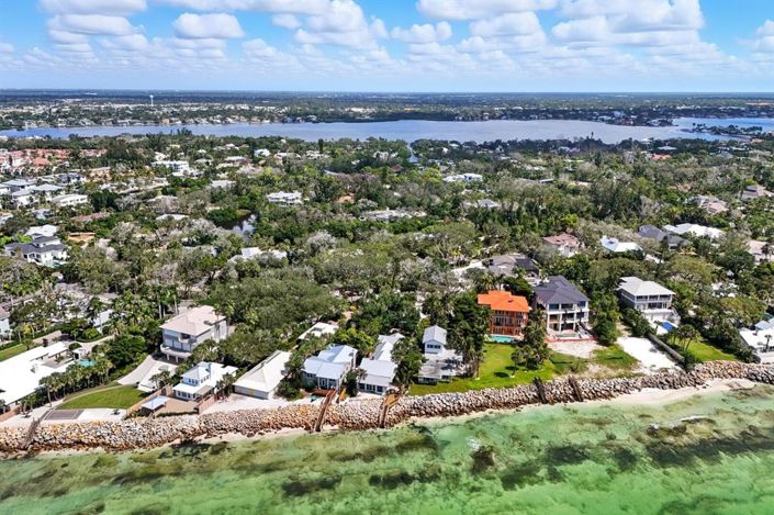 Image No.13-4 Bed Property for sale