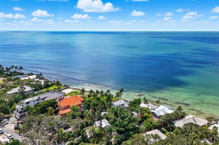 Image No.24-4 Bed Property for sale