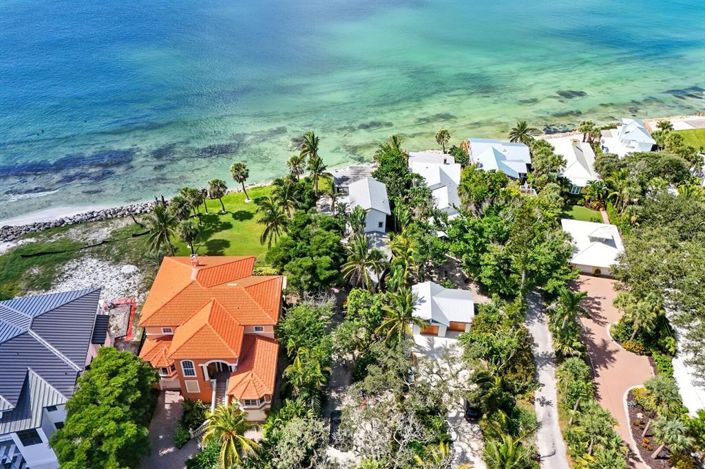 Image No.9-4 Bed Property for sale