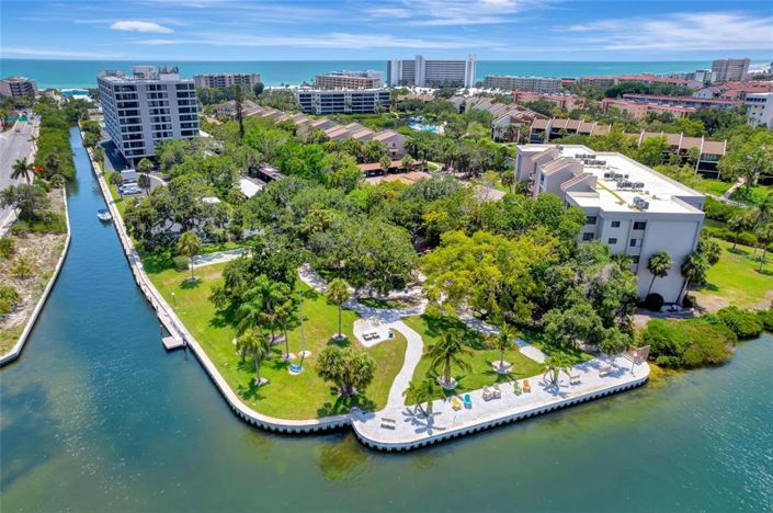 Image No.2-Propriété de 3 chambres à vendre à Sarasota