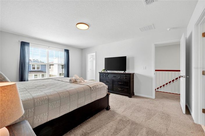 Image No.23-4 Bed Townhouse for sale