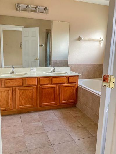 Image No.21-Propriété de 5 chambres à vendre à Davenport