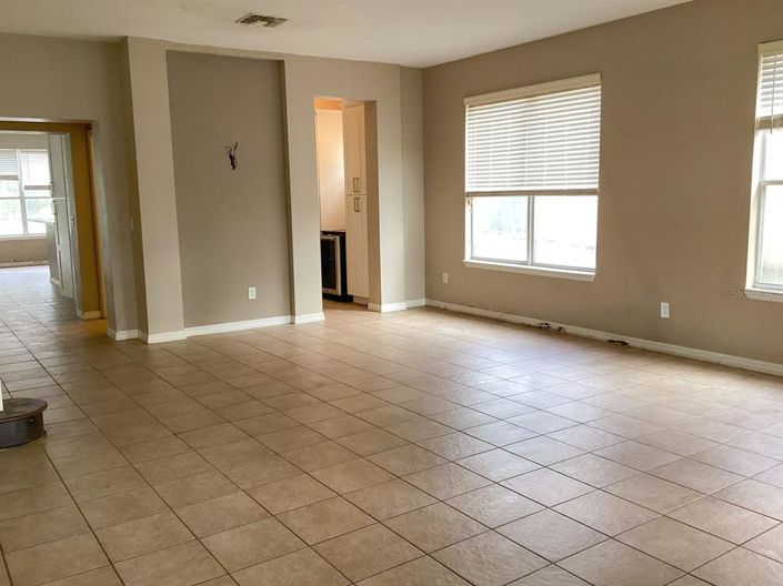 Image No.5-Propriété de 5 chambres à vendre à Davenport