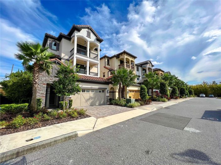 Image No.5-4 Bed Property for sale