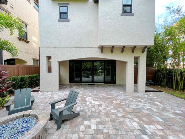 Image No.7-4 Bed Property for sale