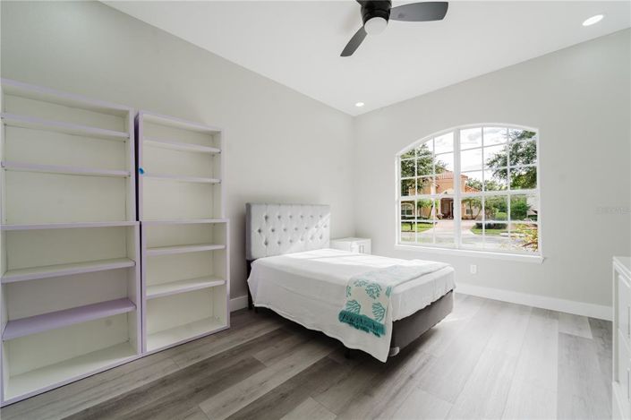 Image No.38-4 Bed Property for sale