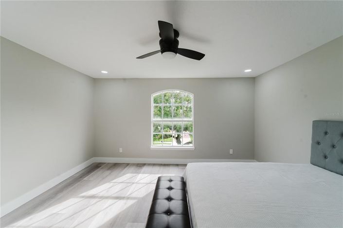 Image No.42-4 Bed Property for sale