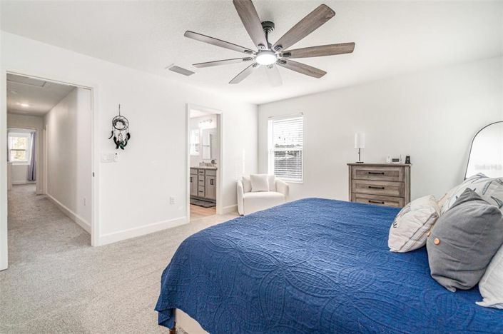 Image No.18-3 Bed Property for sale