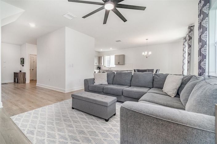 Image No.6-3 Bed Property for sale