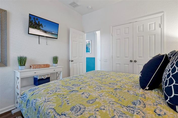 Image No.32-6 Bed Property for sale