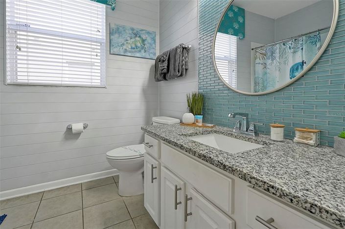 Image No.35-6 Bed Property for sale