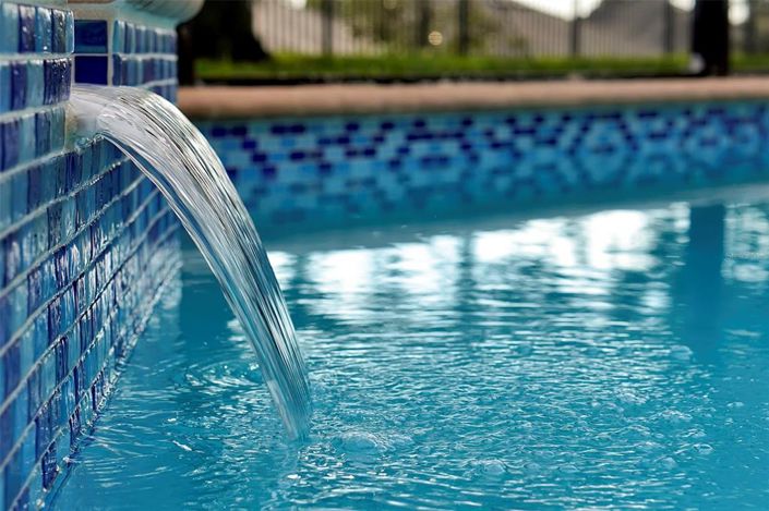 Image No.88-6 Bed Property for sale