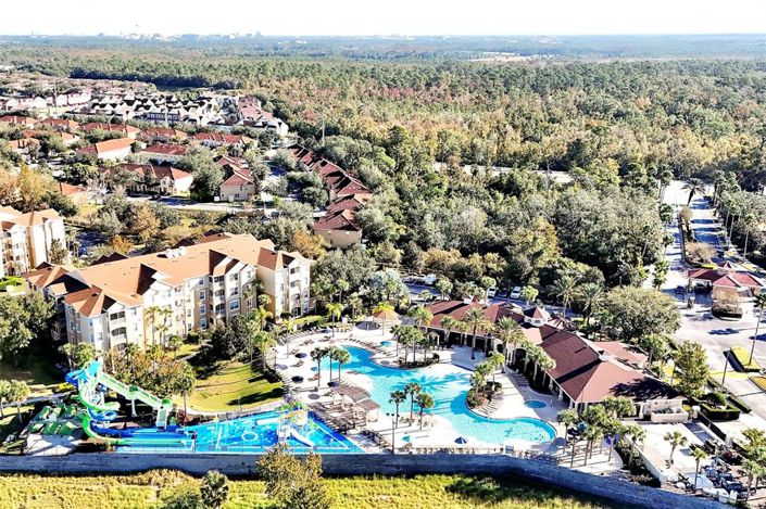 Image No.95-6 Bed Property for sale