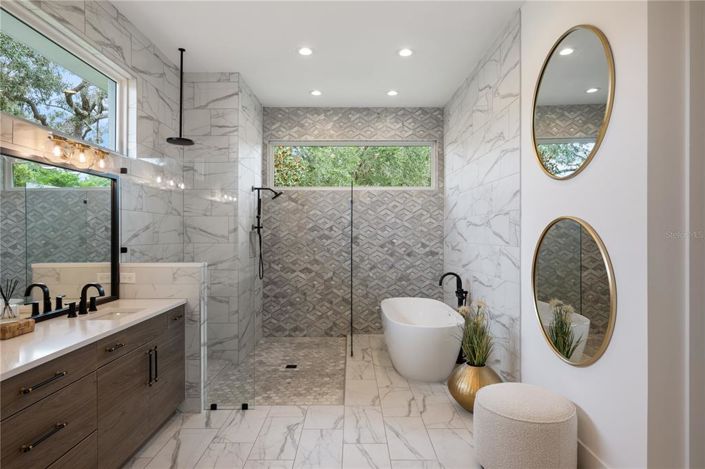 Image No.29-5 Bed Property for sale