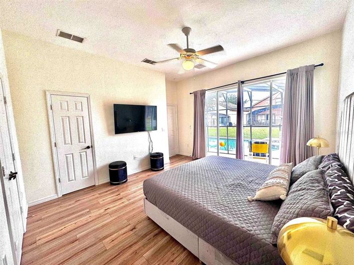 Image No.11-5 Bed Property for sale