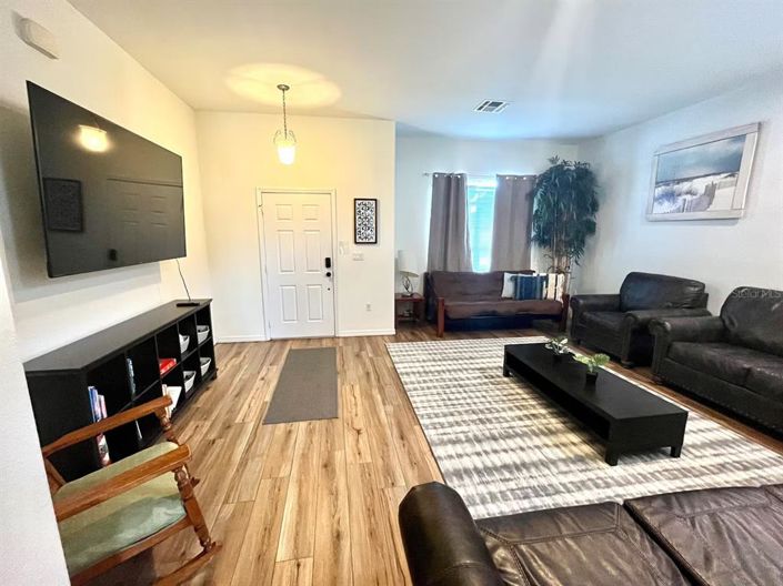 Image No.4-5 Bed Property for sale