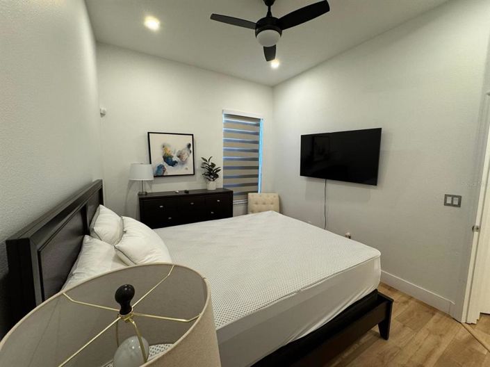 Image No.12-4 Bed Property for sale