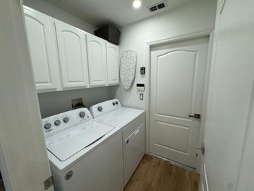 d137d16e
