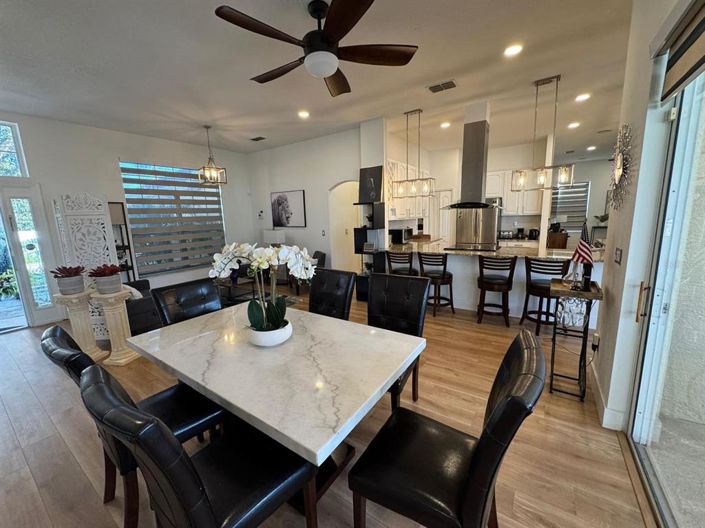 Image No.3-4 Bed Property for sale