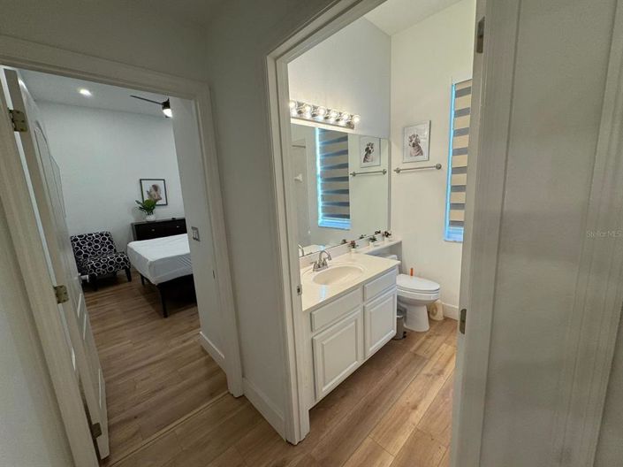 Image No.6-4 Bed Property for sale