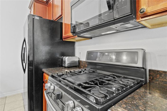 Image No.16-7 Bed Property for sale