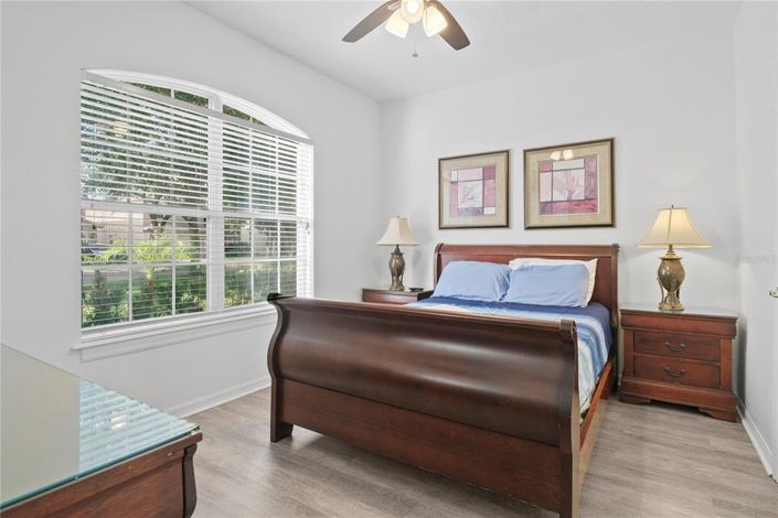 Image No.3-7 Bed Property for sale