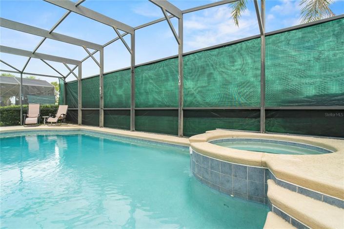 Image No.30-7 Bed Property for sale