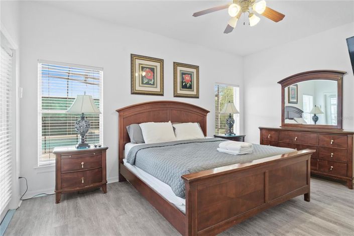 Image No.8-7 Bed Property for sale