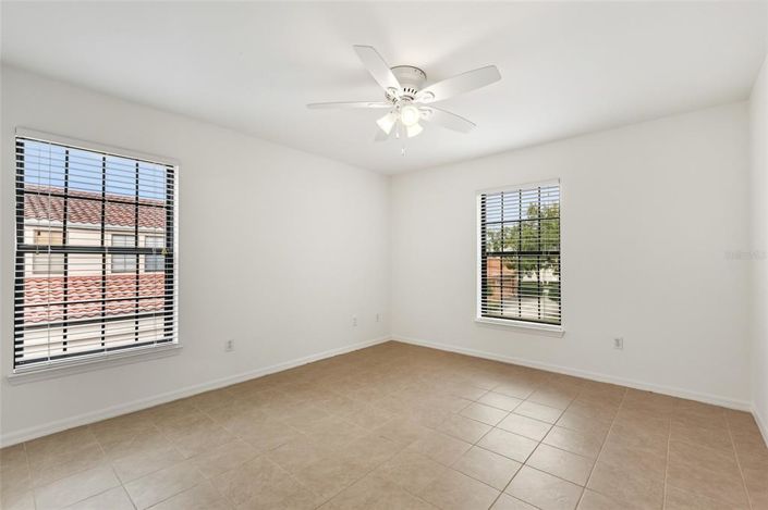 Image No.31-2 Bed Property for sale