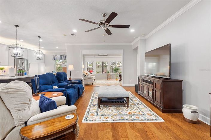 Image No.15-3 Bed Property for sale