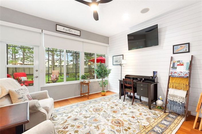 Image No.17-3 Bed Property for sale