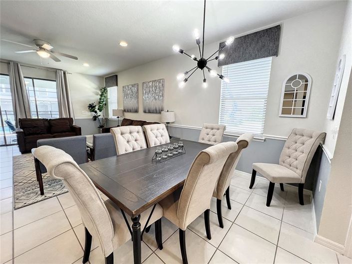 Image No.12-6 Bed Property for sale